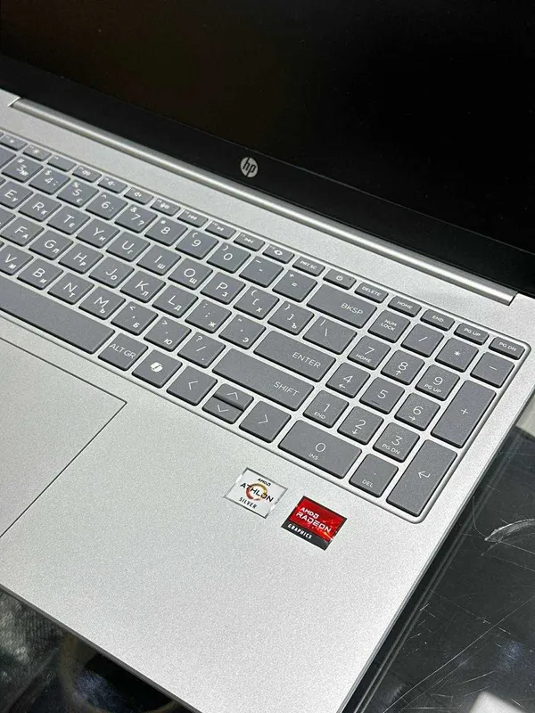 Hp Laptop/AMD Athlon Silver 7120U/8/256/15.6" — фото 3