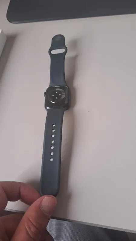 • Apple Watch Series 9, 41 мм — фото 3 • Apple Watch Series 9, 41 мм — фото 3
