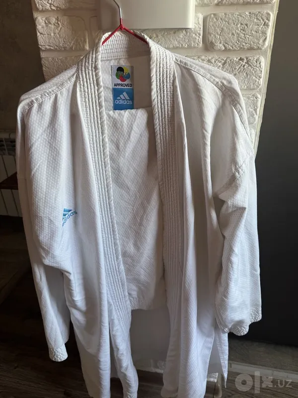 Кимоно для Карате Adidas 170-180 см 1 Кимоно для Карате Adidas 170-180 см 1