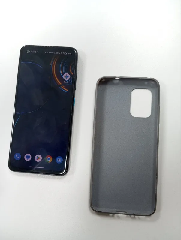 Asus Zenfone 8 5G 8/128 gb — фото 3