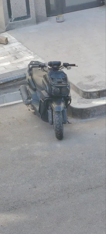 Srochni sotiladi Tank skuter 150 kubli mator moy yeyobdi oz oz