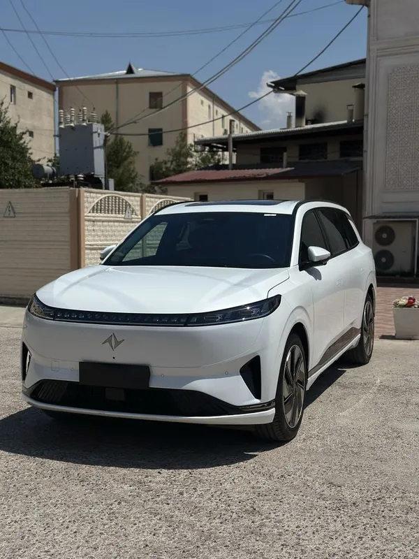 Dongfeng ep 008 ultra 2025 1