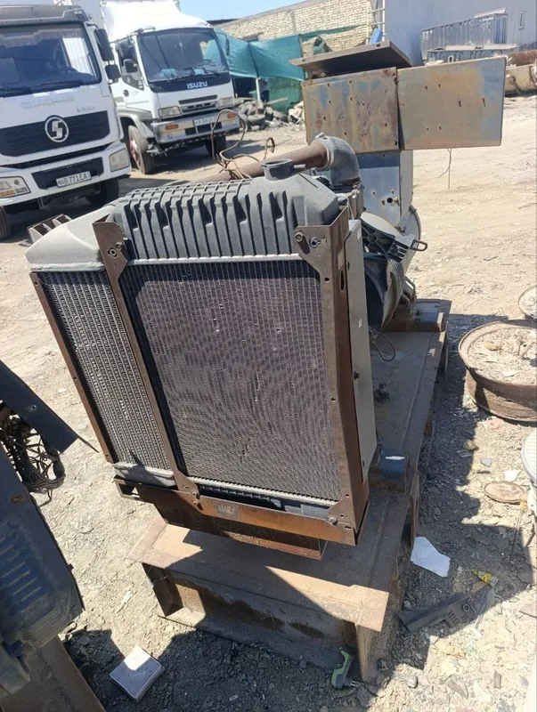Generatorlar sotiladi 150 Kw 215 Kw 3