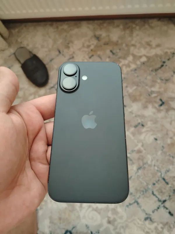 iPhone 16 1 iPhone 16 1