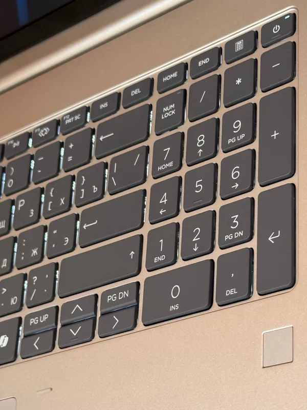HP ProBook noutbuki 4