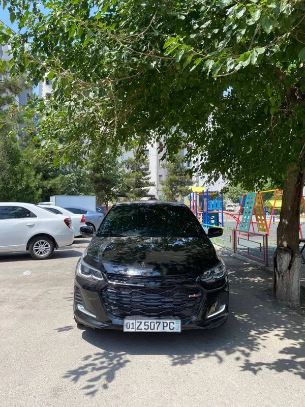 Onix Premier Turbo Naqtga Top tozza Bir qo’l minilgan 1