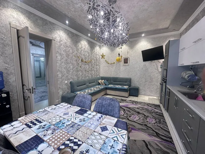 Хасанбой 3х уровневый Евро дом 3,1 сотки 450 м² 7 комнат с летней кухн — фото 4