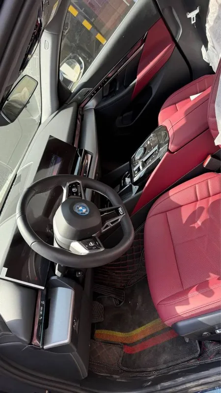 BMW i5 40L 2025 года M-Sport 4 BMW i5 40L 2025 года M-Sport 4