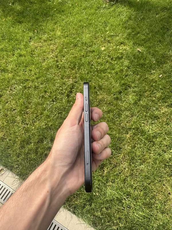Iphone 15 black — фото 2