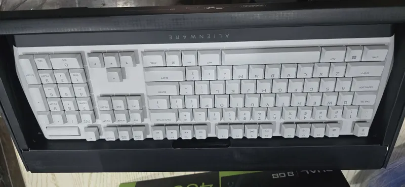 Премиальная и качественная клавиатура Dell Allienware aw510k 2 Премиальная и качественная клавиатура Dell Allienware aw510k 2