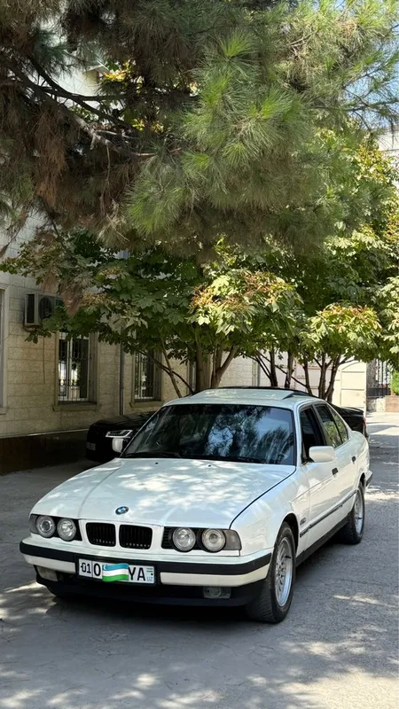 Bmw e34 518. 3 Bmw e34 518. 3