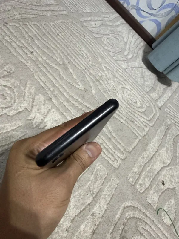 Samsung A02 rangi qora hamma joyi ishlidi aybi yòq — фото 6