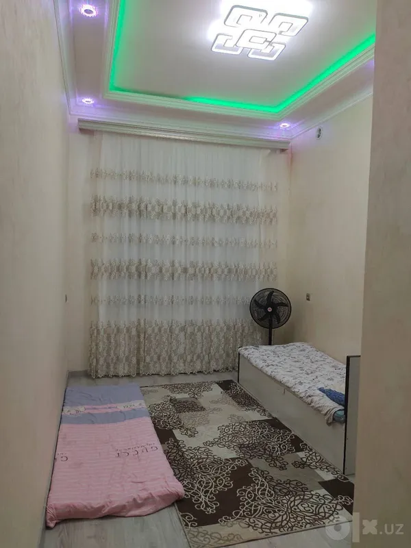 Продаётся частный дом, 2,5 сотки, 5 комнат, 3 уровня, 165 000 $, торг уместен 3 Продаётся частный дом, 2,5 сотки, 5 комнат, 3 уровня, 165 000 $, торг уместен 3