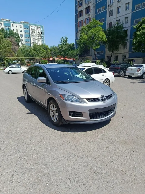 Продается автомобиль Мазда сх 7.
