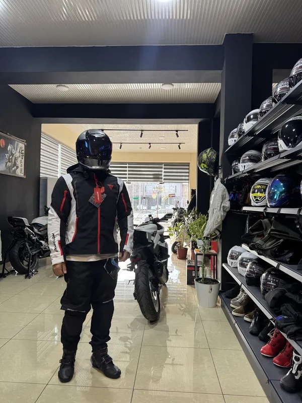 Экипировка MOTOWOLF, Шлем RUROCK Batman 3 Экипировка MOTOWOLF, Шлем RUROCK Batman 3