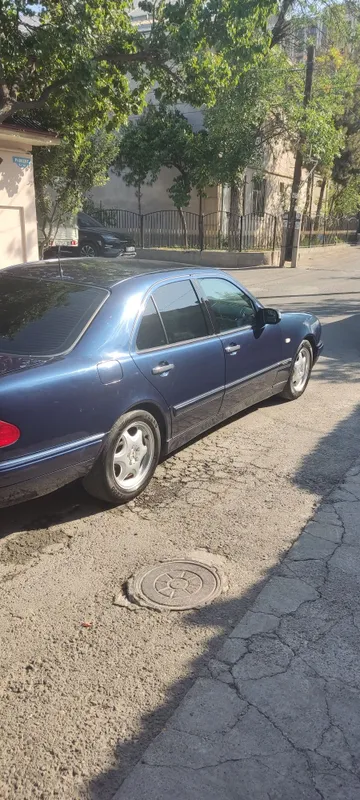 Mercedes W210 E230 4 Mercedes W210 E230 4
