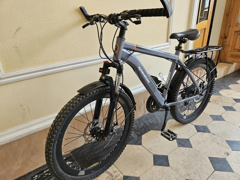 Velosiped sotiladi