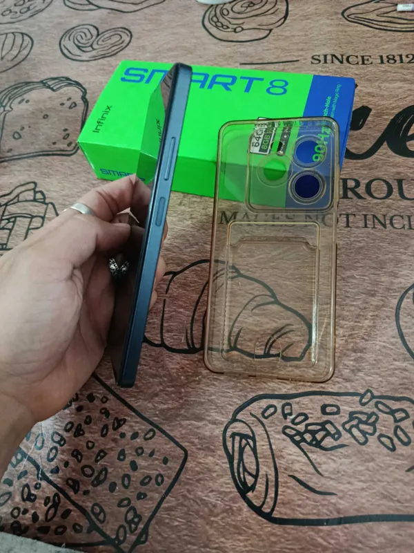 Продается Infinix smart 8 — фото 2