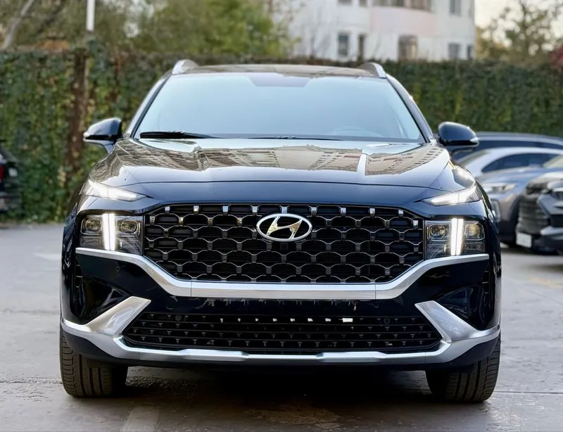 Hyundai Santa Fe 2022, 2.4 Full — Ideal holatda! Qora rangda. — фото 1