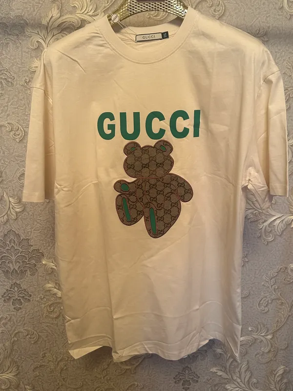 Футболки Nike и Gucci 1 Футболки Nike и Gucci 1