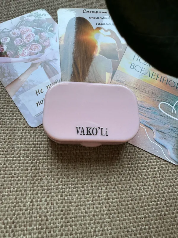 Контейнер "VAKÓLi" розовый для контактных линз — фото 2