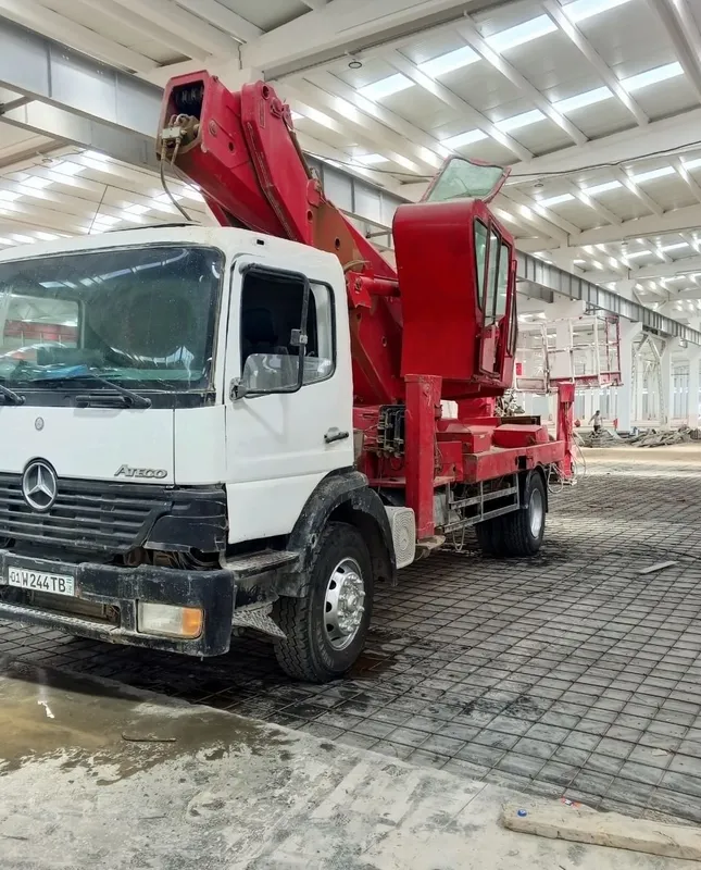 Avtovishka автовышка 45 метр Mercedes atego qoyilgan holati yahshi 1 Avtovishka автовышка 45 метр Mercedes atego qoyilgan holati yahshi 1