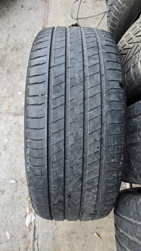 255.45.r20 Michelin latitude sport 4