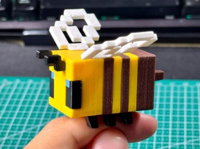 Фигурка Пчелы из Minecraft 3D печать Фигурка Пчелы из Minecraft 3D печать