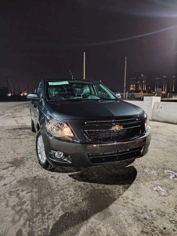 Chevrolet cobalt 2026 4