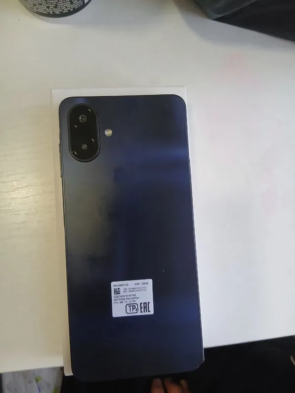 Samsung A 08 4/128 gb 2