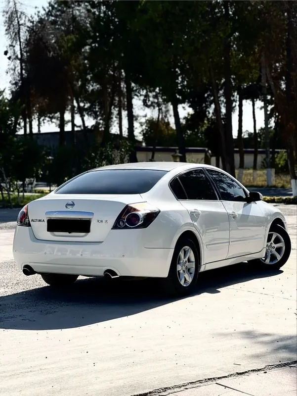 Nissan Altima Srochna sotiladi Faqat naxtka xolati zor 4