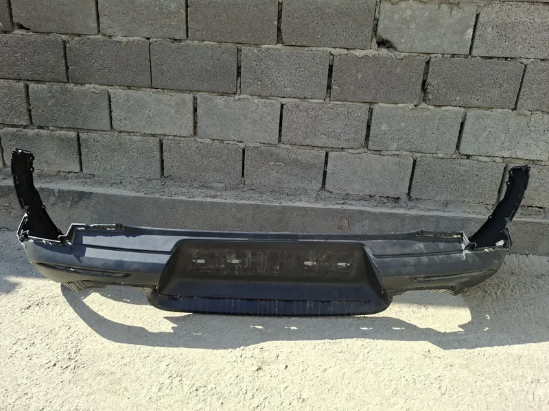 Kia sanet orqa banfer
