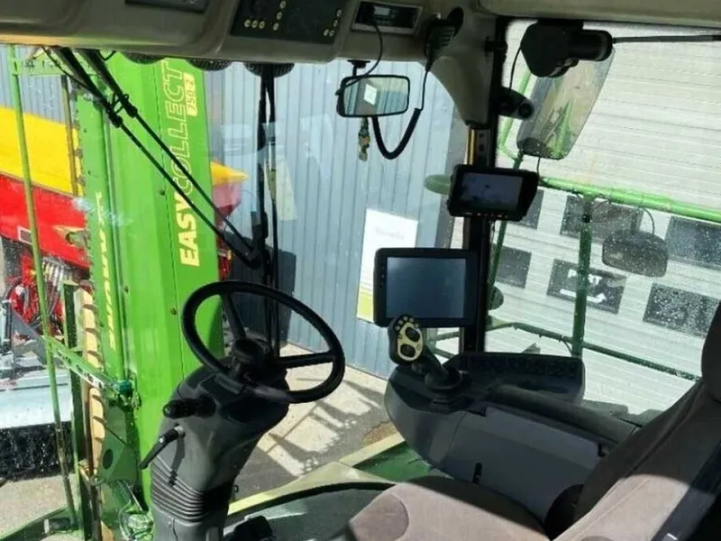 Кормоуборочный комбайн Krone Big X 630 8 Кормоуборочный комбайн Krone Big X 630 8