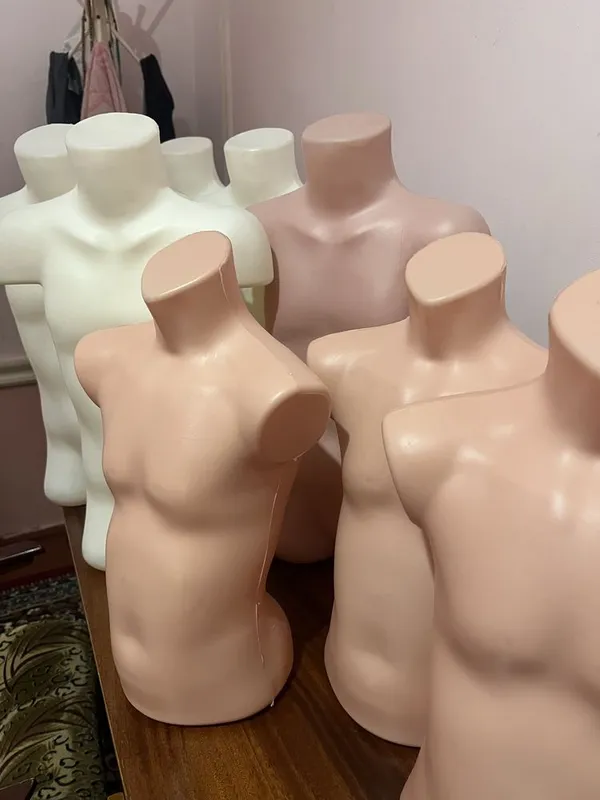Maniken detskiy,ayol,erkak sotiladi arzon narxda srochno 2