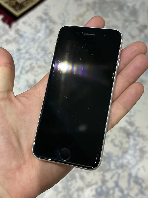 iPhone se 2020 64 gb 6