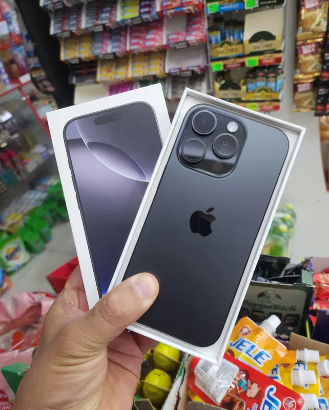 Iphone 16pro 256 ГБ, идеальный 1 Iphone 16pro 256 ГБ, идеальный 1