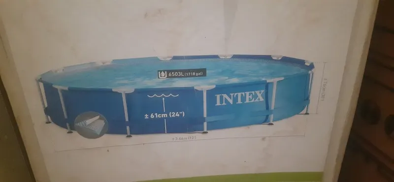 basseyn Intex sotiladi Narxi 800 ming 4 basseyn Intex sotiladi Narxi 800 ming 4