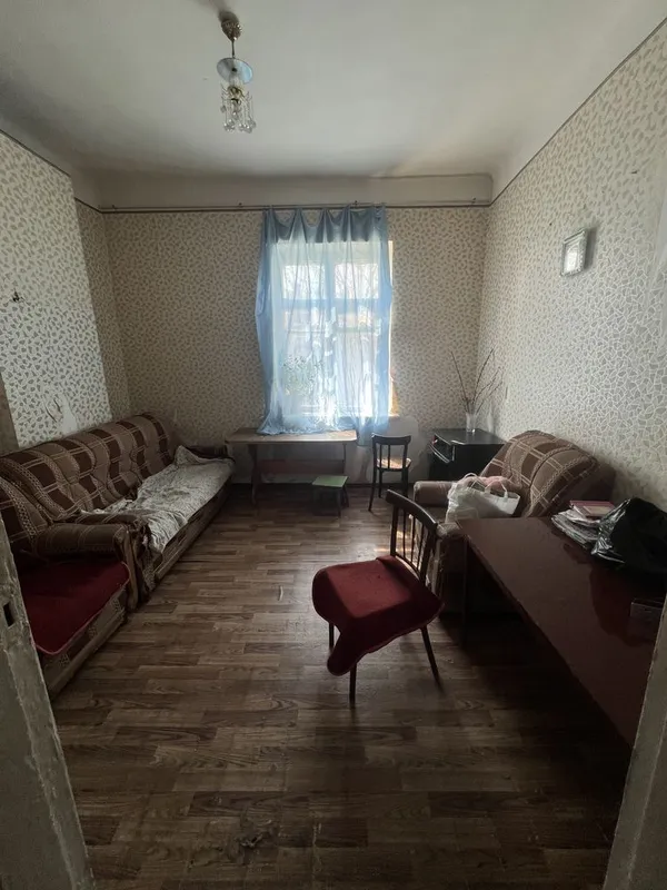 Продается двухкомнатная квартира в центре городе — фото 2