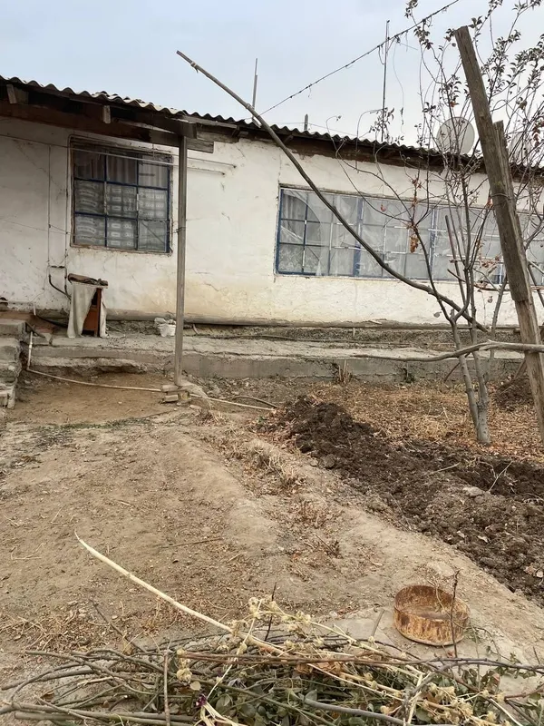 Жай сатылады.Ходжелы Карл Маркс мектеп кошесынде