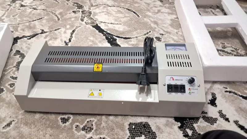 Yangi laminator sotiladi holati ideal — фото 1