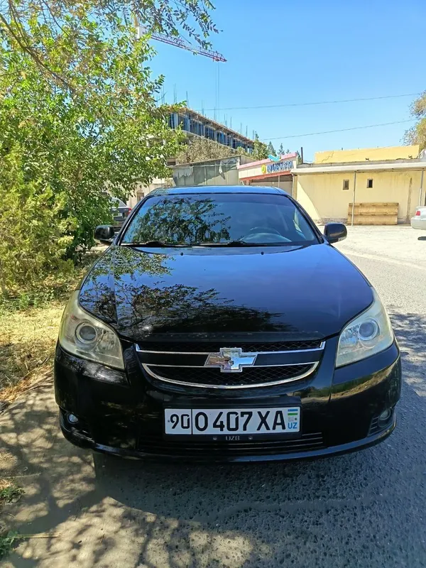 Epika rusimli aftomabil srochna sotiladi