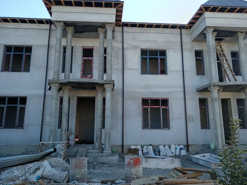 Urganch buyim bozor yonida bo'l idoradaUy sotildi — фото 3