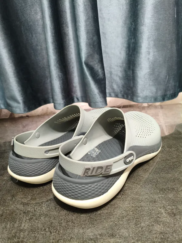 Оригинальные сабо Crocs LiteRide 4 Оригинальные сабо Crocs LiteRide 4