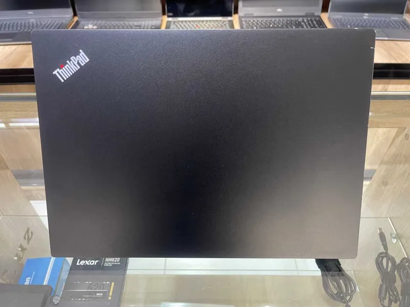Lenovo ThinkPad E14 Core i5-10210U ram 8 Gb ssd 256 4 Lenovo ThinkPad E14 Core i5-10210U ram 8 Gb ssd 256 4
