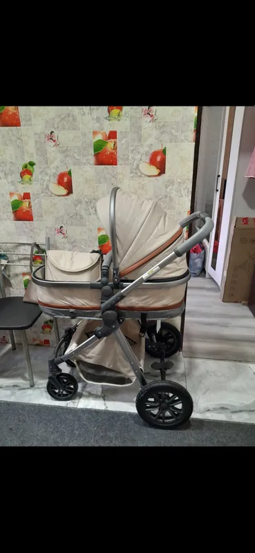 Продам детскую коляску