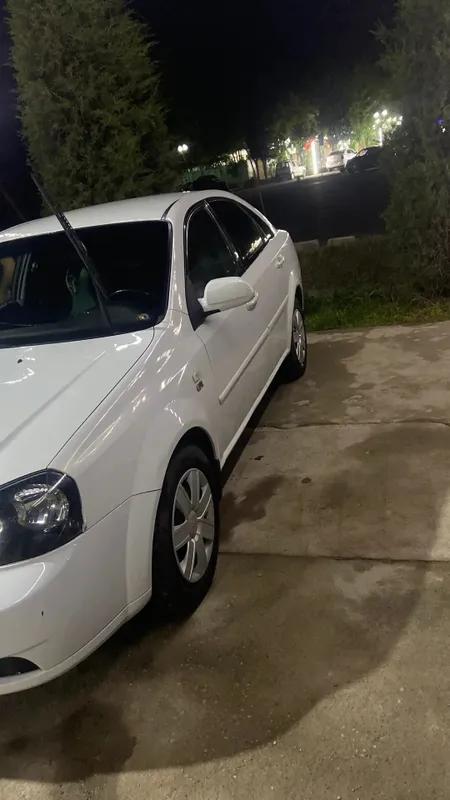 Srochni sotamiza lacetti 1.8 6