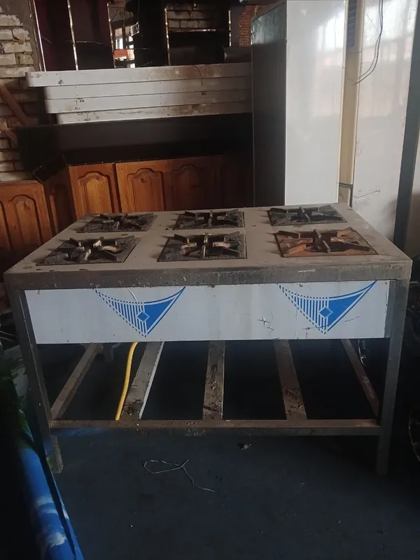 Gaz plita sotiladi 2
