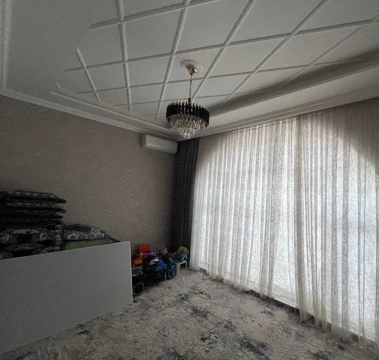 Продажа 4-комн. кв. 90 м² · ID 7057 2