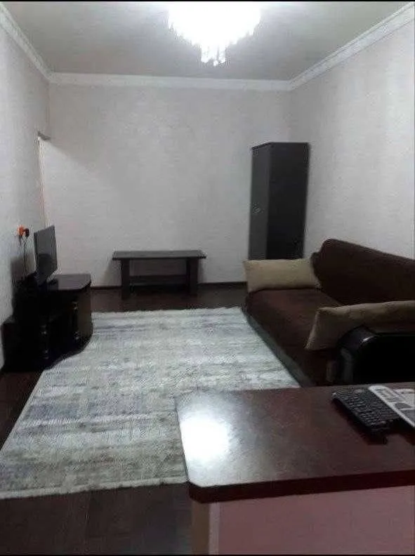 Maksim Gorkiy 1/2/5, 35 m², Rassomlar, MVS, metro 1 Maksim Gorkiy 1/2/5, 35 m², Rassomlar, MVS, metro 1