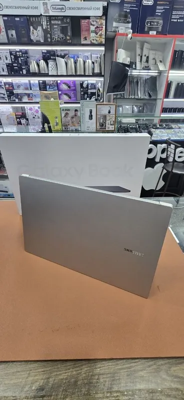 Samsung Galaxy Book 4 б/у 2